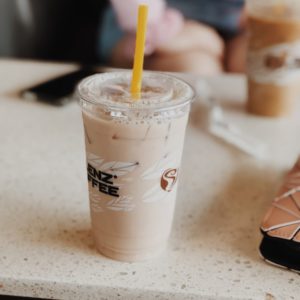 بيتزا جبنة إضافية